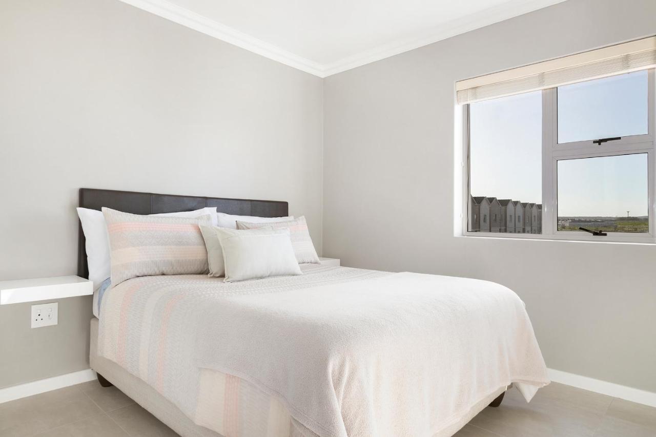 Stunning, Luxurious Close To The Apartment *