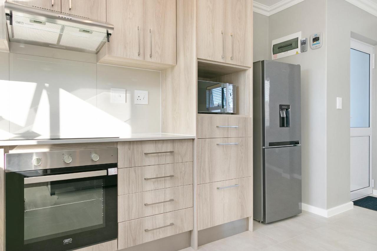 Stunning, Luxurious Close To The Apartment *